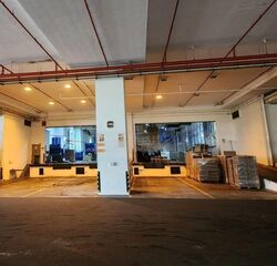 Distri Warehouses (D22), Warehouse #517794081